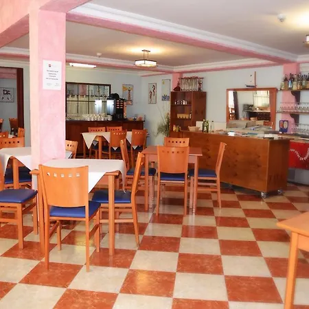 Emilio Hotel *